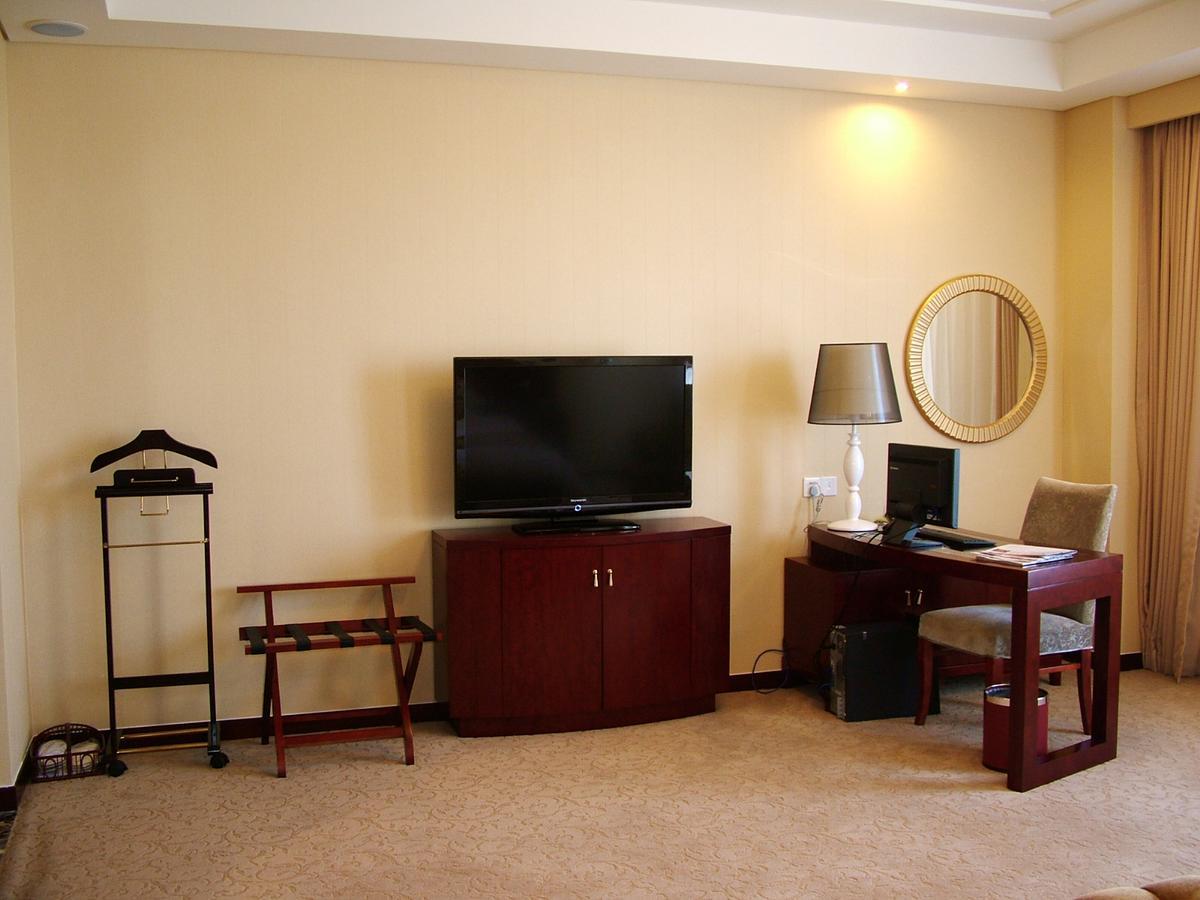 Fuxing Oriental Boutique Hotel Chifeng Quarto foto